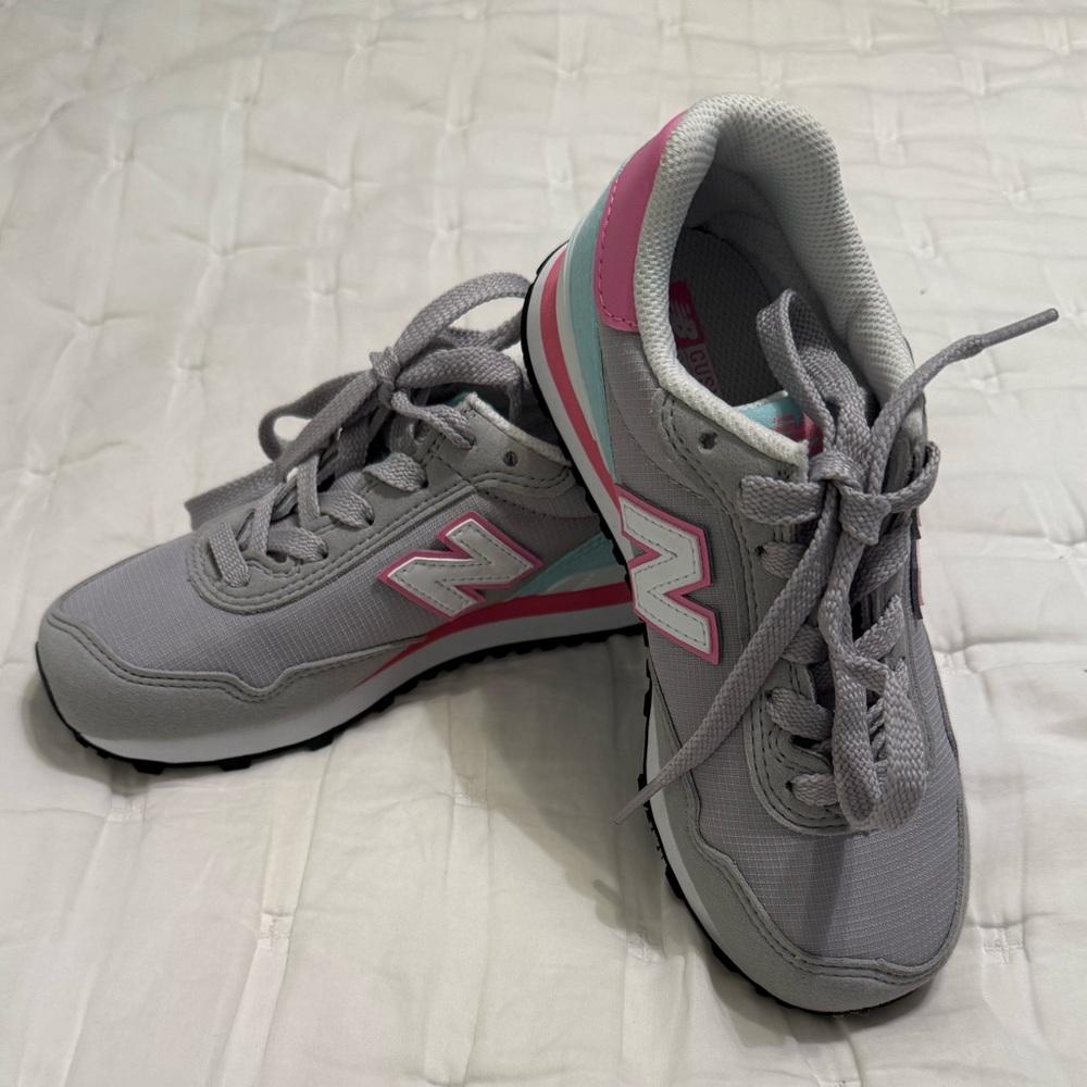 New Balance Kids' Sneakers in Gray, Pink, and Blue - Picture 2 of 2